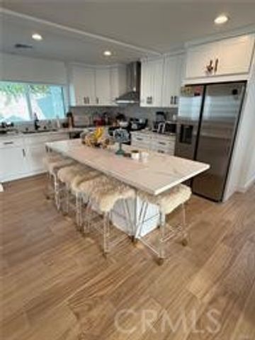 5706 Burnet Avenue, Van Nuys, CA 91411