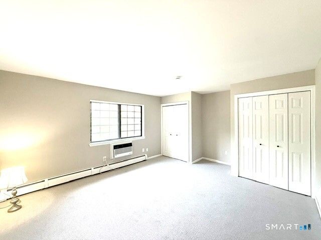 112 Foxwood Close, Milford, CT 06460