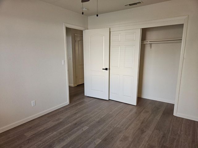 860 Mcarthur Avenue, Clovis, CA 93611