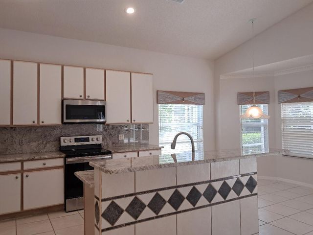 7260 SE Magellan Lane, Stuart, FL 34997