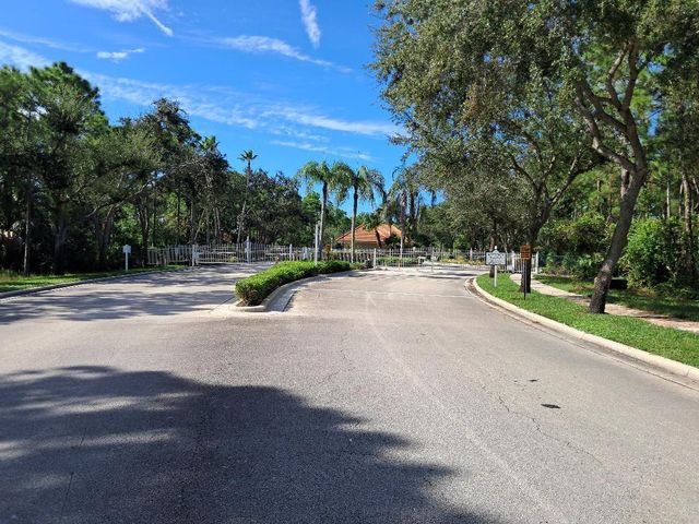 7260 SE Magellan Lane, Stuart, FL 34997