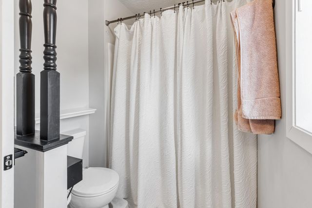 538 Devonshire Drive, Young America, MN 55397