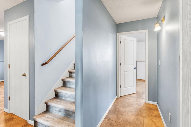 538 Devonshire Drive, Young America, MN 55397