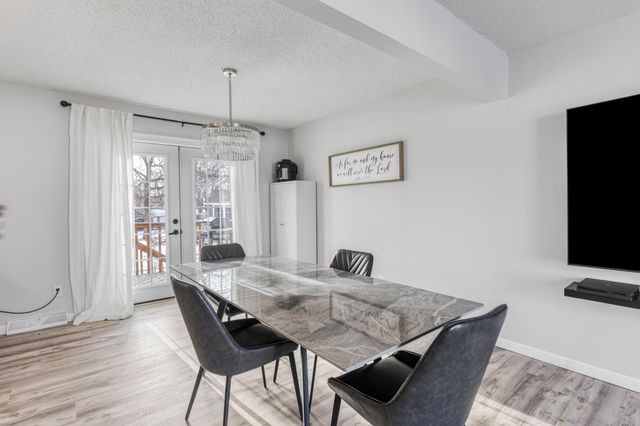 538 Devonshire Drive, Young America, MN 55397