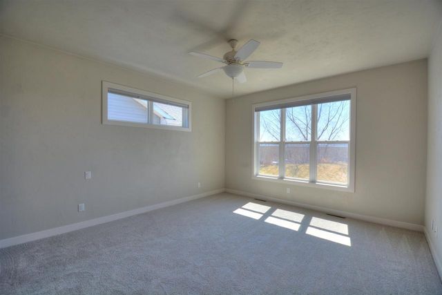 4499 W TRASINO WAY, Appleton, WI 54913