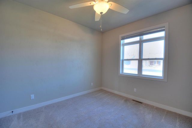 4499 W TRASINO WAY, Appleton, WI 54913