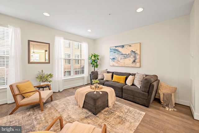 502 WINDBOARD WAY, Oxon Hill, MD 20745