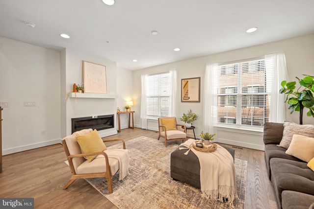 502 WINDBOARD WAY, Oxon Hill, MD 20745