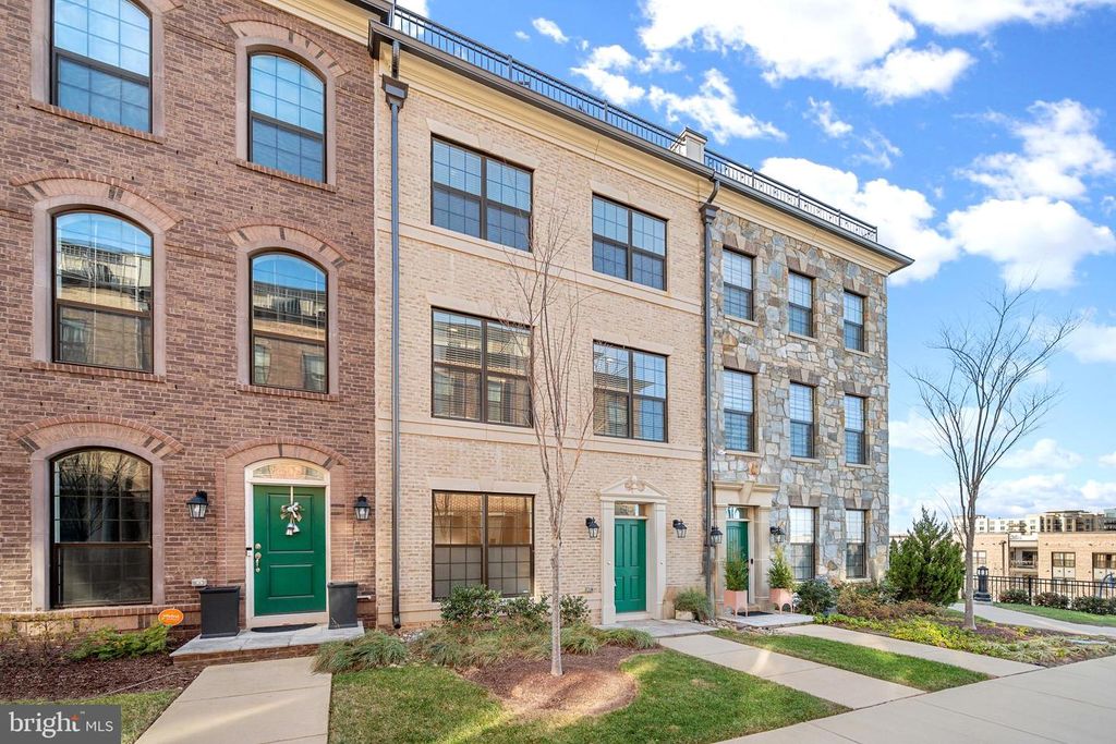 502 WINDBOARD WAY, Oxon Hill, MD 20745