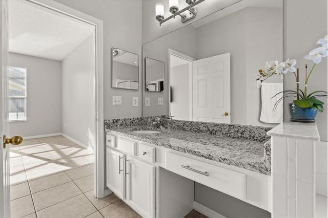 158 BAREFOOT BEACH WAY, Kissimmee, FL 34746