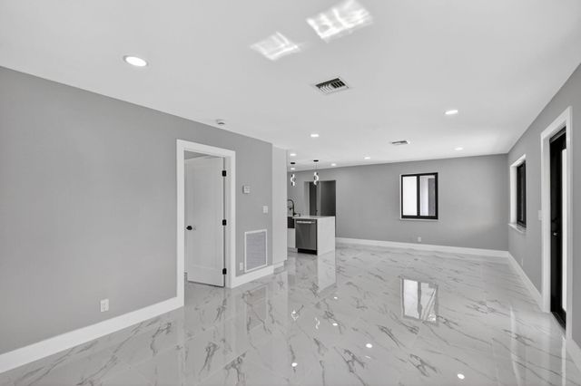 3192 Riddle Road, West Palm Beach, FL 33406