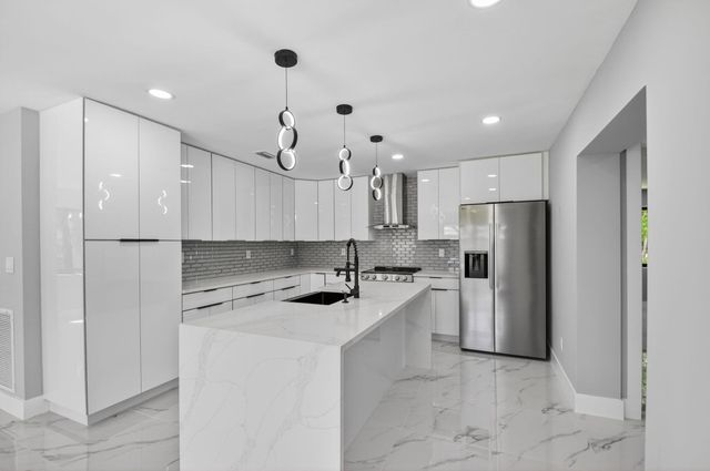 3192 Riddle Road, West Palm Beach, FL 33406