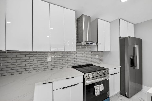 3192 Riddle Road, West Palm Beach, FL 33406