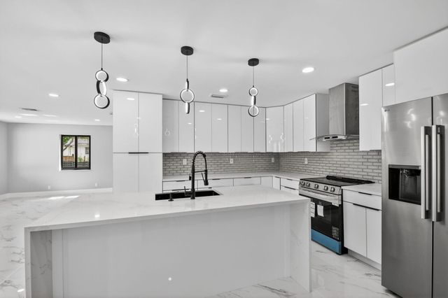 3192 Riddle Road, West Palm Beach, FL 33406