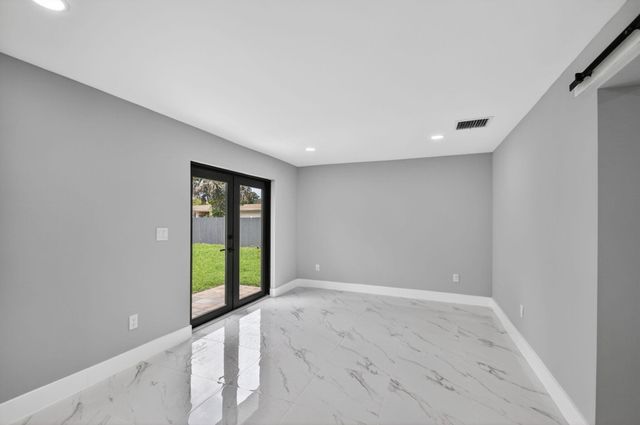 3192 Riddle Road, West Palm Beach, FL 33406