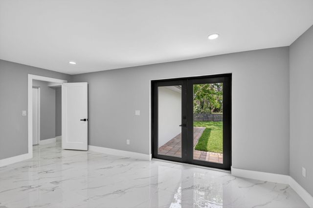 3192 Riddle Road, West Palm Beach, FL 33406