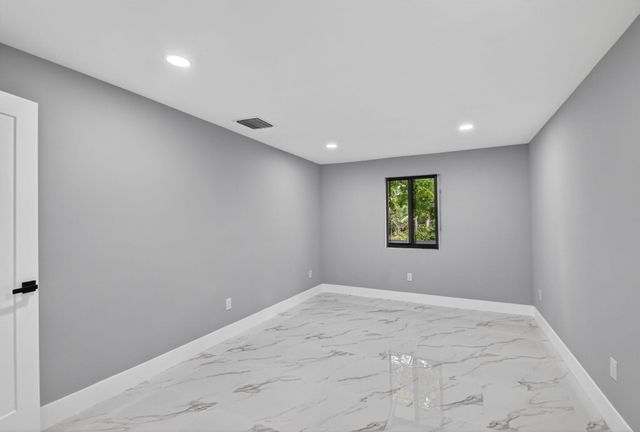 3192 Riddle Road, West Palm Beach, FL 33406
