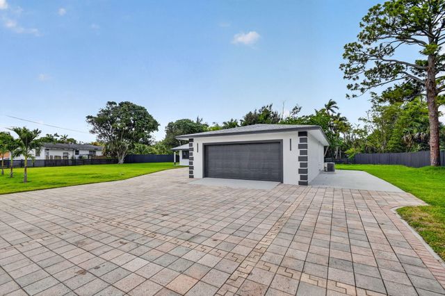 3192 Riddle Road, West Palm Beach, FL 33406