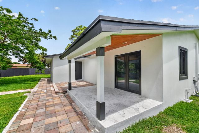 3192 Riddle Road, West Palm Beach, FL 33406