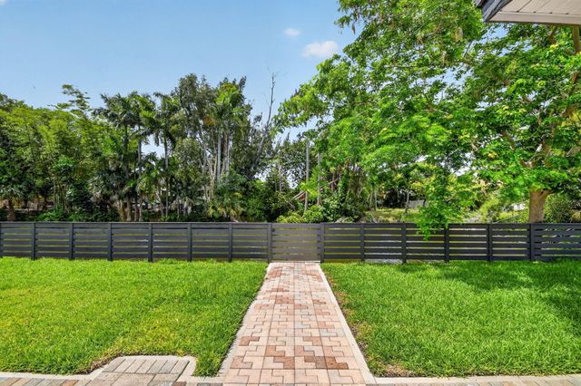 3192 Riddle Road, West Palm Beach, FL 33406
