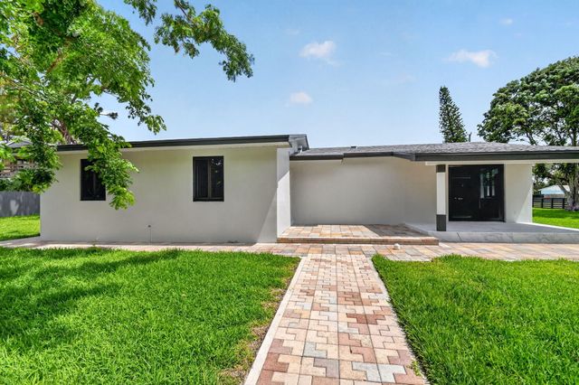 3192 Riddle Road, West Palm Beach, FL 33406
