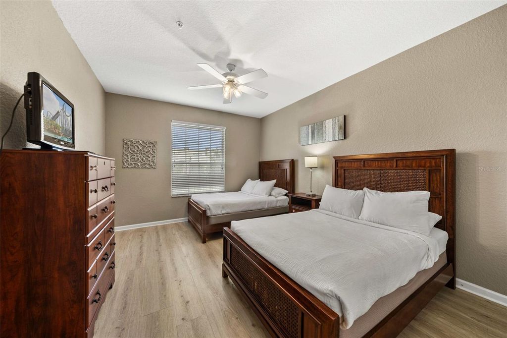 Image 15 of property listing at 5037 SHOREWAY LOOP 202, Orlando, FL 32819