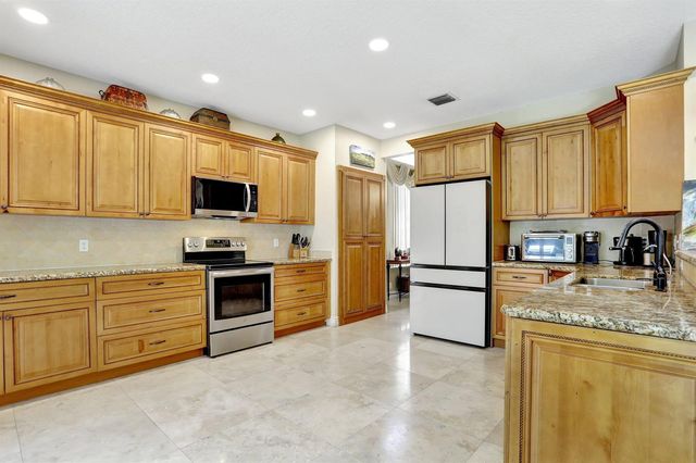 6702 NW 80th Manor, Parkland, FL 33067