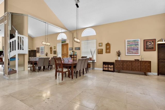 6702 NW 80th Manor, Parkland, FL 33067