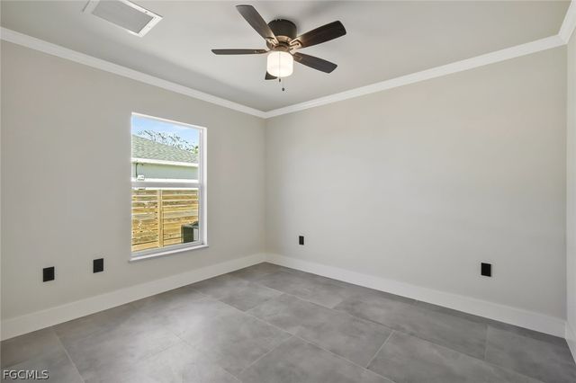 2200 NE 9th AVE, Cape Coral, FL 33909