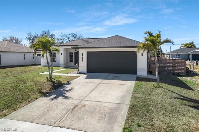 2200 NE 9th AVE, Cape Coral, FL 33909