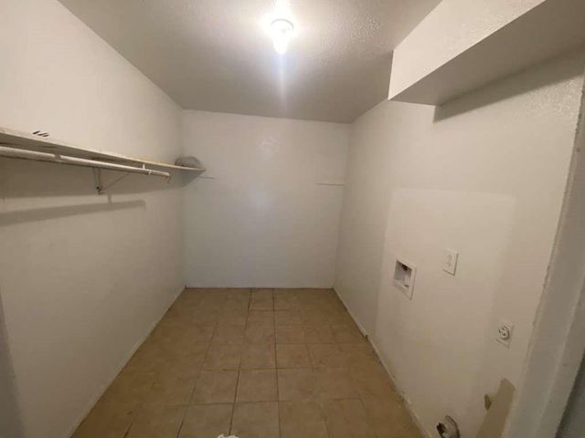 5625 Antoine Drive 1315, Houston, TX 77091