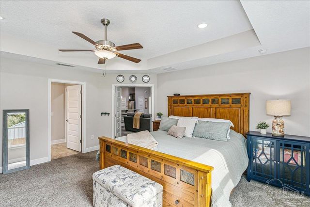 1911 Ladybird Ln, Gulf Breeze, FL 32563