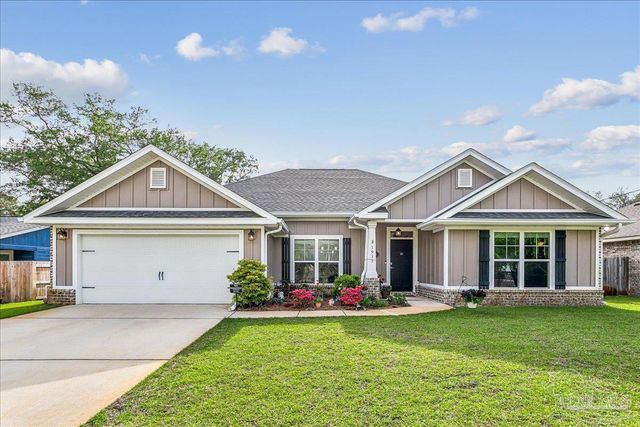 1911 Ladybird Ln, Gulf Breeze, FL 32563