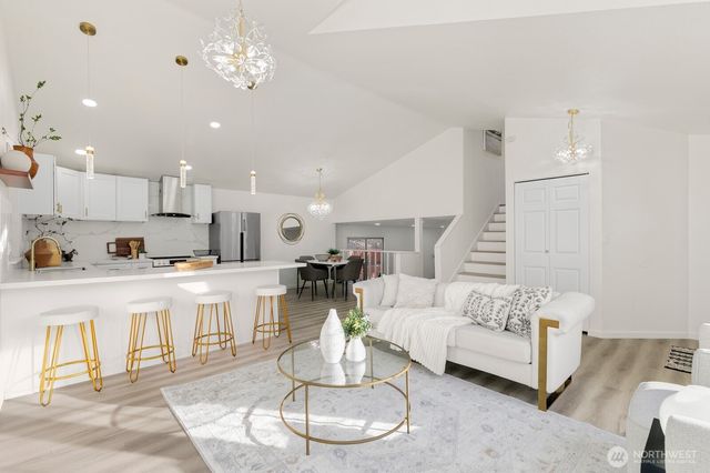 6922 128th Pl SE, Bellevue, WA 98006