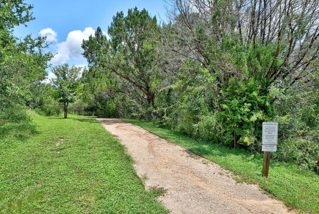 10409 Yellowstone DR, Austin, TX 78747