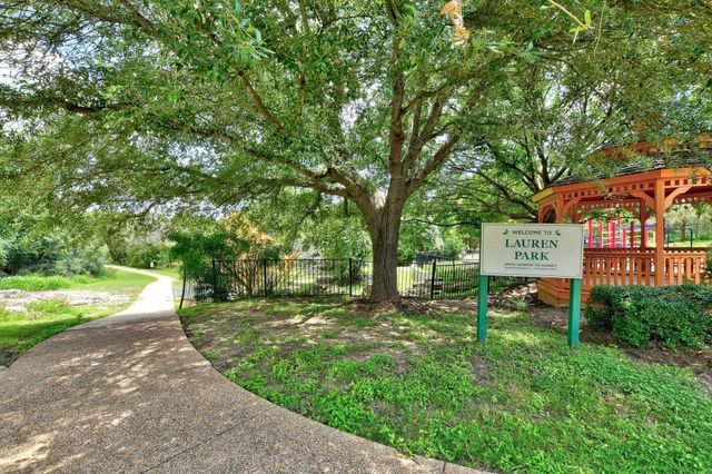 10409 Yellowstone DR, Austin, TX 78747