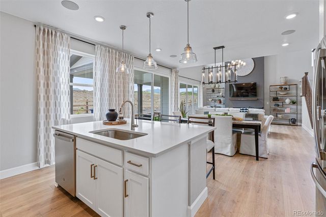 17018 W 92nd Place, Arvada, CO 80007