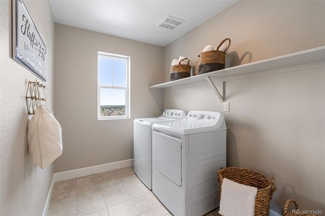17018 W 92nd Place, Arvada, CO 80007