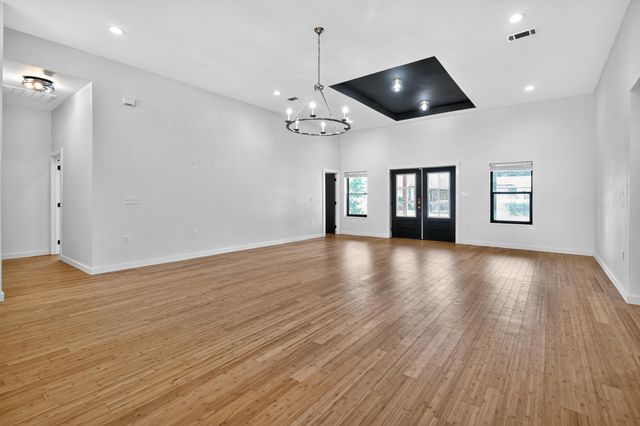 115 Ridgewood Avenue, Mary Esther, FL 32569