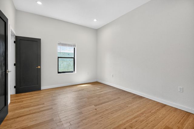 115 Ridgewood Avenue, Mary Esther, FL 32569