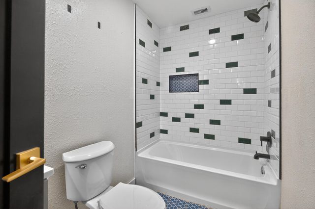 115 Ridgewood Avenue, Mary Esther, FL 32569