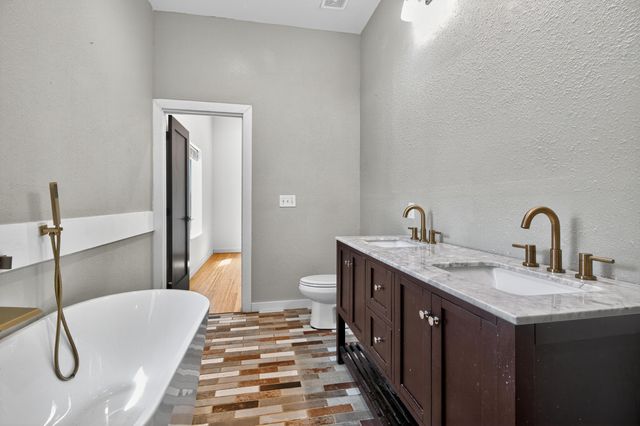 115 Ridgewood Avenue, Mary Esther, FL 32569