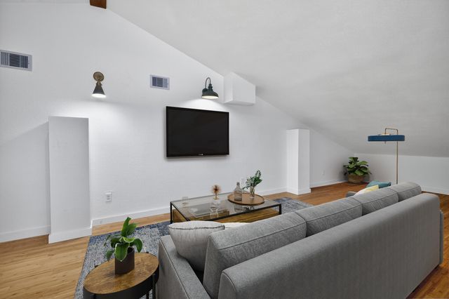 115 Ridgewood Avenue, Mary Esther, FL 32569