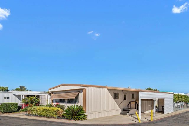 521 ORANGE AVE West 24, Chula Vista, CA 91911