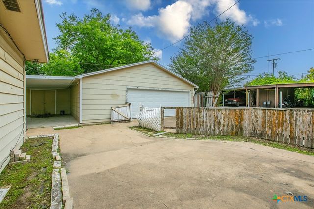 3606 Austin Avenue, Waco, TX 76710