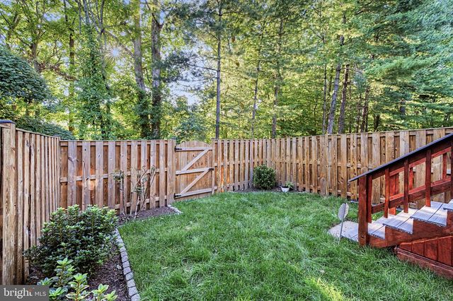 7315 STREAM WAY, Springfield, VA 22152