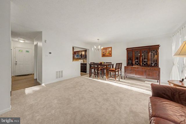7315 STREAM WAY, Springfield, VA 22152