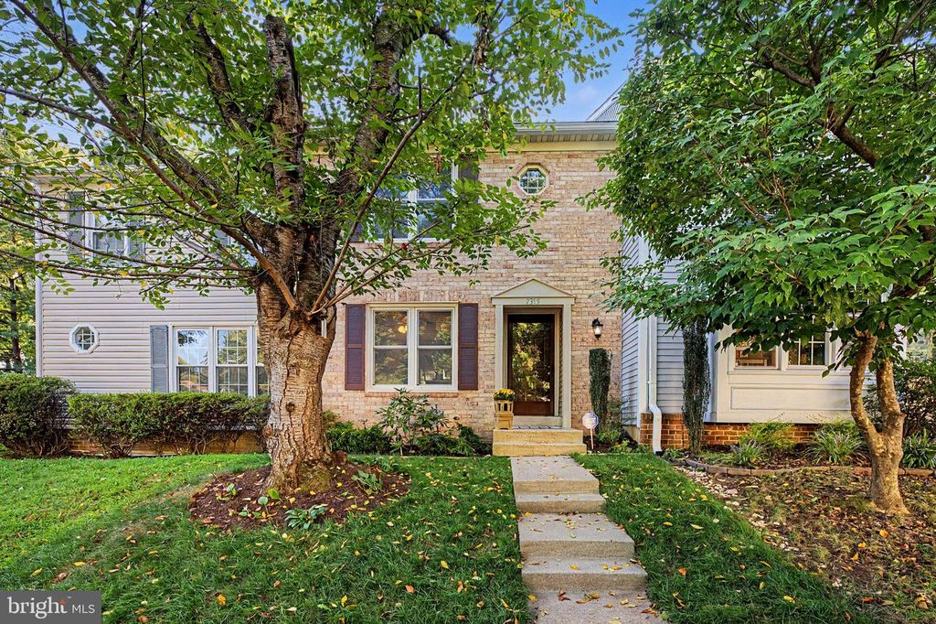 7315 STREAM WAY, Springfield, VA 22152