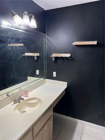 701 Camellia Avenue, Mcallen, TX 78501