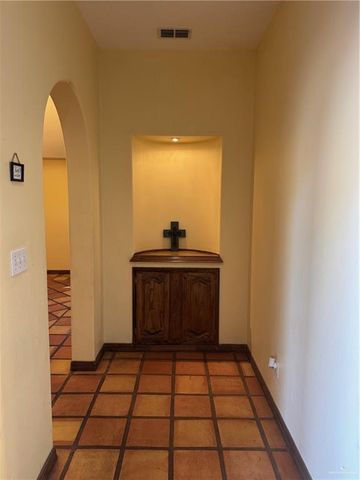 701 Camellia Avenue, Mcallen, TX 78501